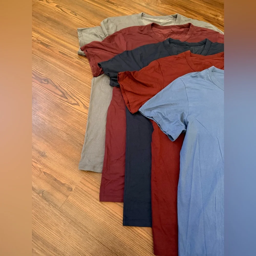 5 Lululemon athletica Short Sleeve Tees - SET OF 5 - Picture 2 of 3